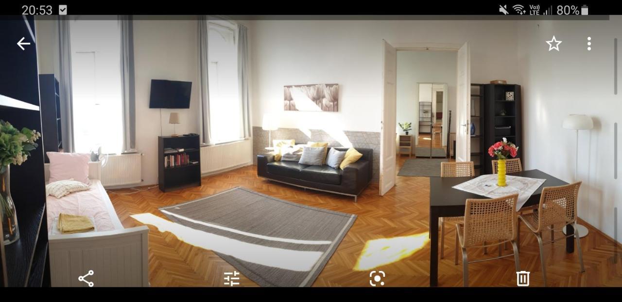 Bazilika 3 Flat Apartment *